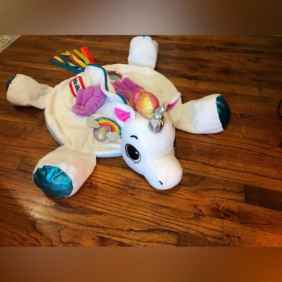 Little Tikes Baby Activity Gym & Play Mat, Pillow Rainbow Unicorn
Travel Learn - Picture 2 of 16
